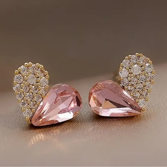 Jewelry - Elegant Pink and Gold Crystal Earrings